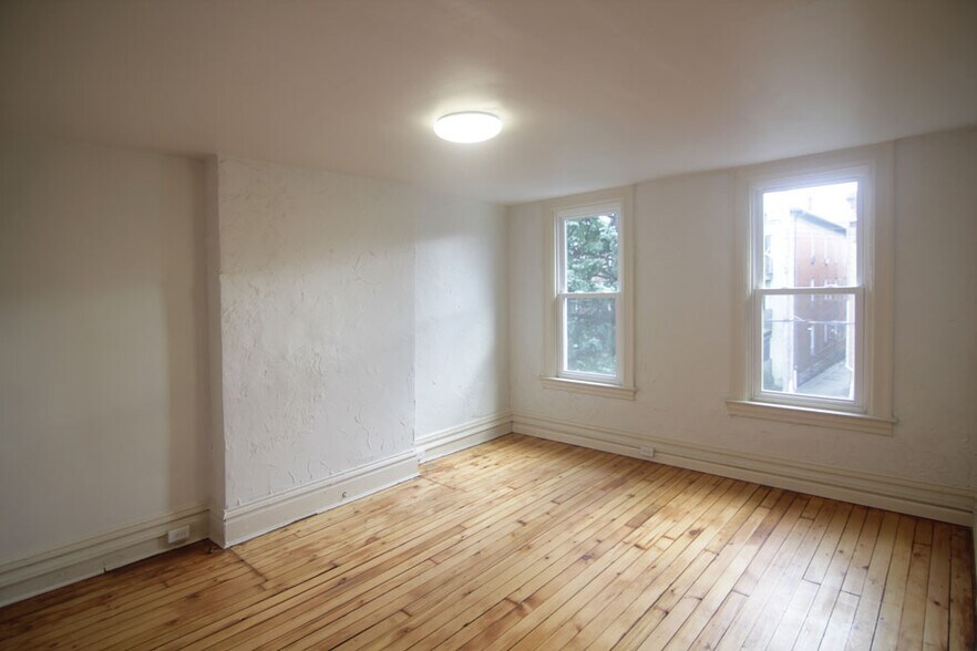 Building Photo - 315 South Ave