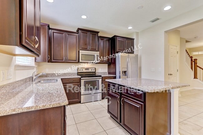 Building Photo - 95 Nelson Ln