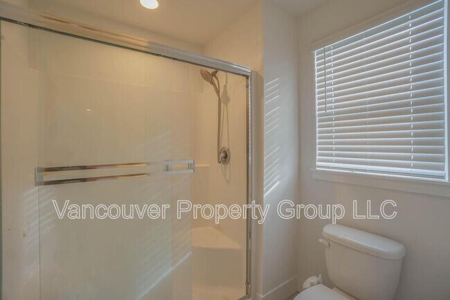 Building Photo - 8704 N 2nd Loop