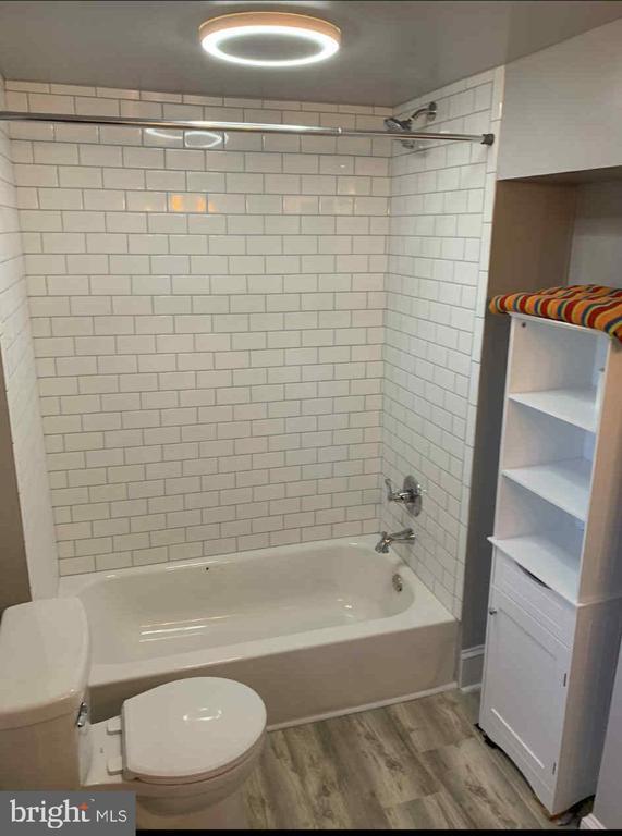 Building Photo - 2047 Boardley Rd