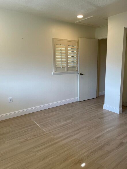 2nd bedroom - 441 N Harbor City Blvd