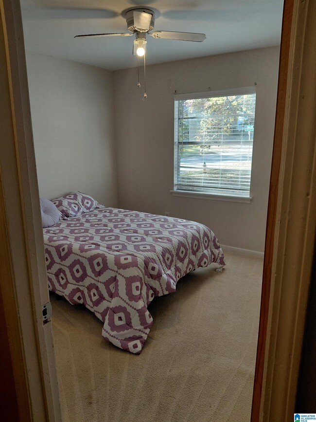 Building Photo - 2559 Janice Cir NE