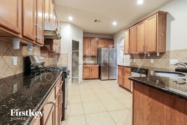 Building Photo - 26029 Kings Mill Crest Dr