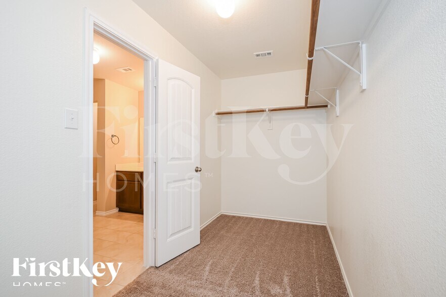 Building Photo - 961 Corbitt Ln