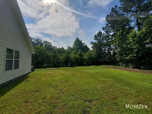 Building Photo - 123 Lincoln Place Cir