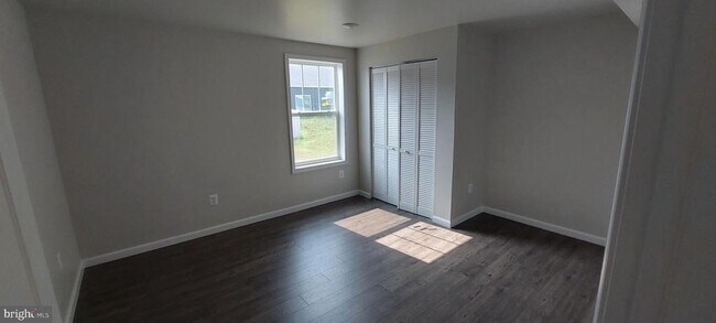 Building Photo - 5767 Haller Pl