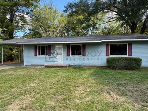 Building Photo - 4090 El Paso St