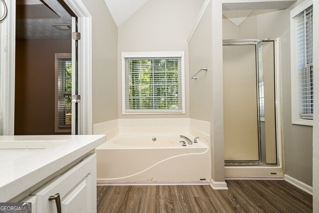 Building Photo - 195 Pecan Ridge Dr