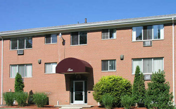 Old Orchard Apartments - Holt, MI | Apartment Finder