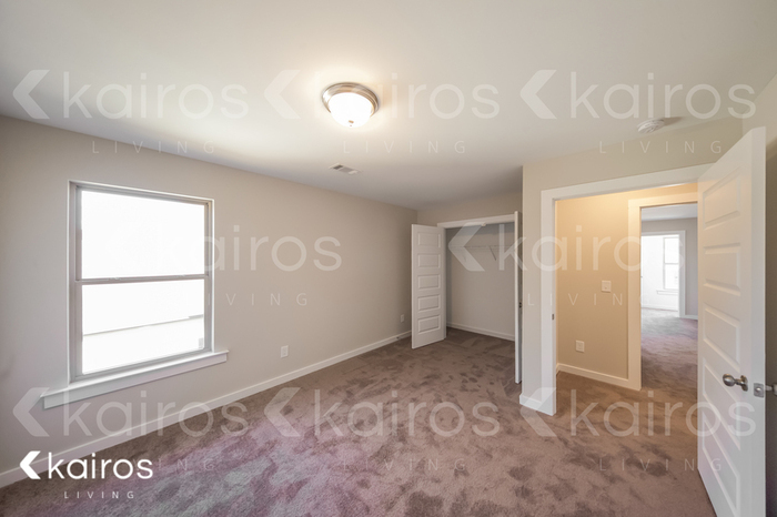 Building Photo - 11386 Crimson Ridge Rd