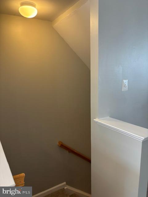 Building Photo - 4258 Normandy Ct