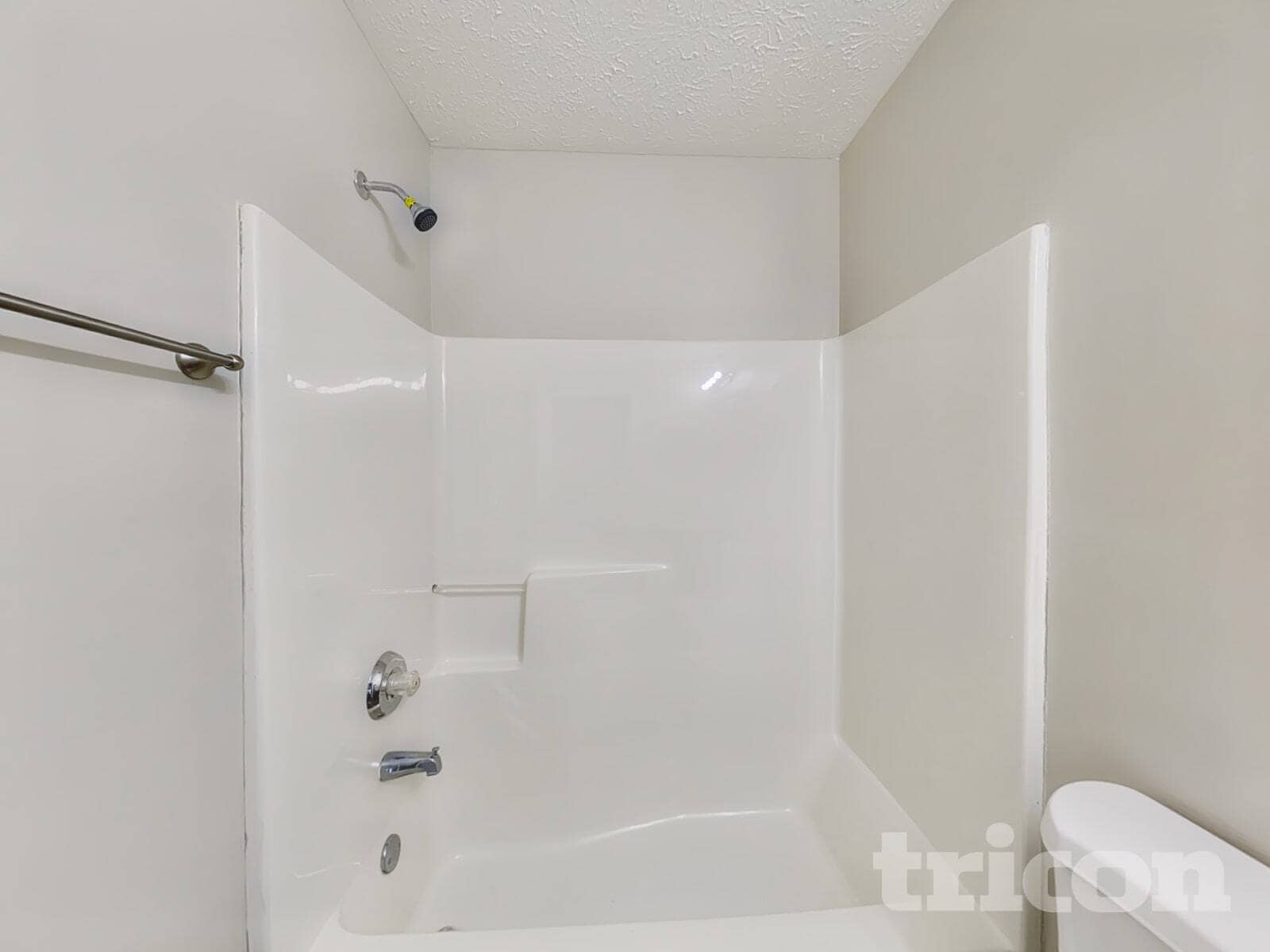 Building Photo - 4020 Waterfield Dr
