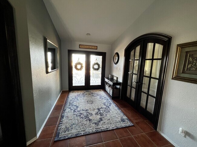 Building Photo - 8443 Forget Me not St