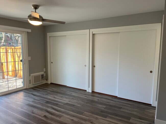 Building Photo - 760 Bowen Ct