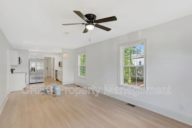 Building Photo - 2642 Ferrara Dr