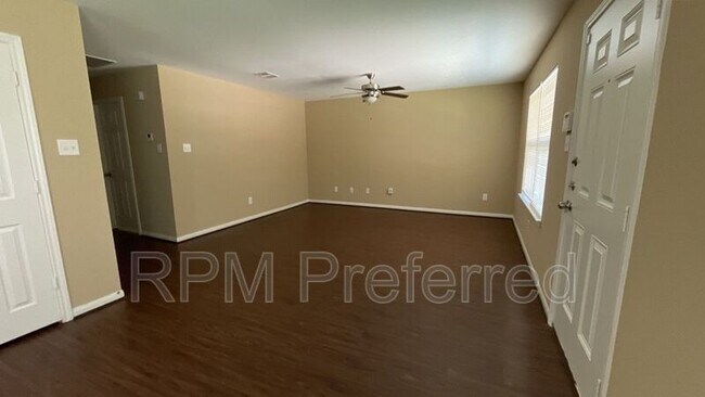 Building Photo - 8114 Record St