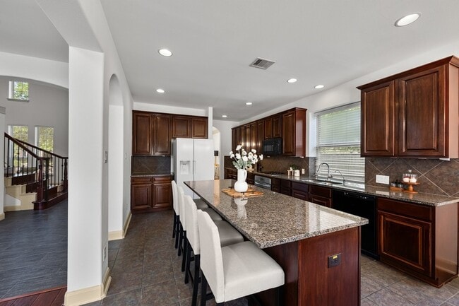 Building Photo - 4603 Red Hawk Ct
