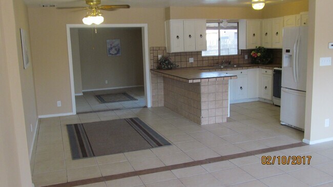 Building Photo - INQUIRE - OPEN HOUSE COMING SOON:   LARGE 4BR/2BA HOUSE, TILE, REMODELED, GREAT LOCATION, NEAR MC...