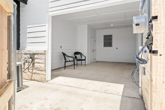 Building Photo - Newly constructed Townhomes in the heart of Temple