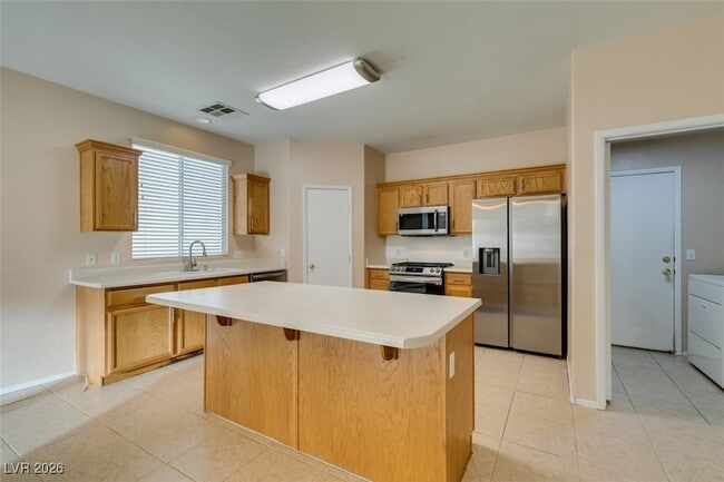 Building Photo - 3609 Mastercraft Ave