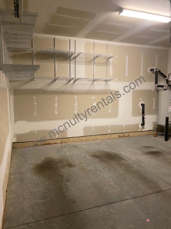Building Photo - 4221 Courtly Ln