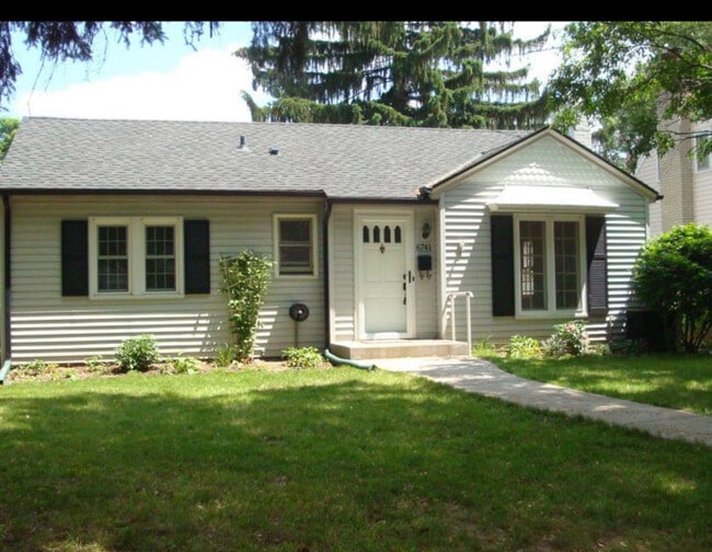 Building Photo - 6741 Harriet Ave