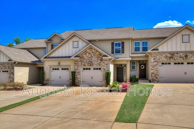 Building Photo - 504 Vinings Dr