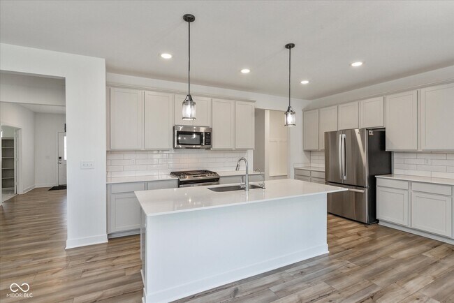 Building Photo - 3148 Hawking Ct
