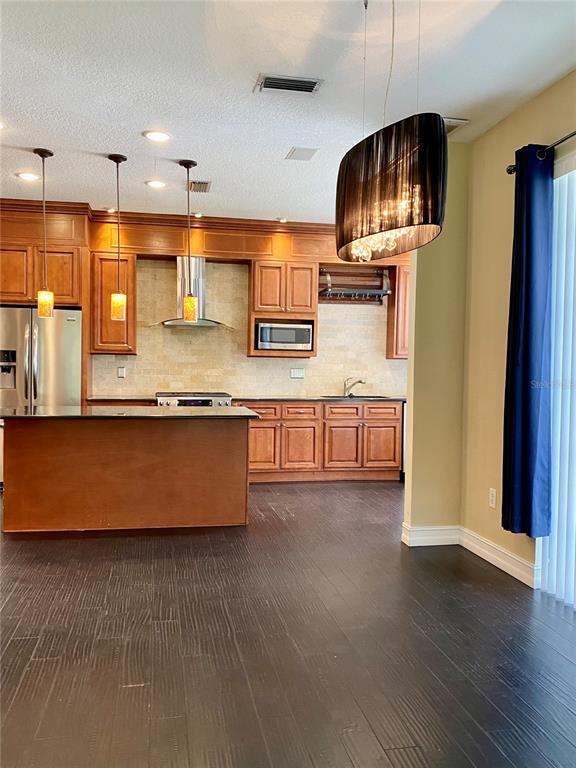 Building Photo - 10503 Chilmark Way