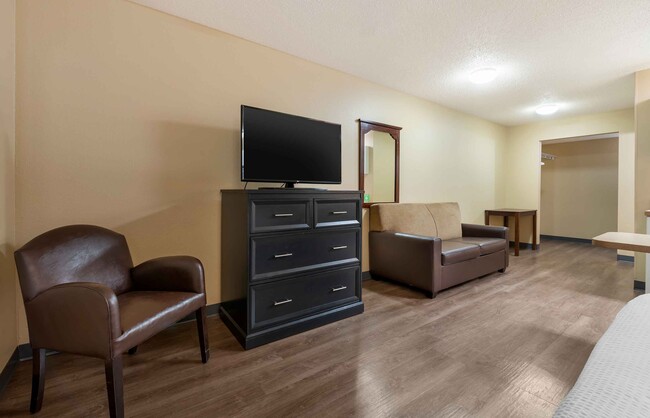 Building Photo - Furnished Studio-Chicago - Buffalo Grove -...