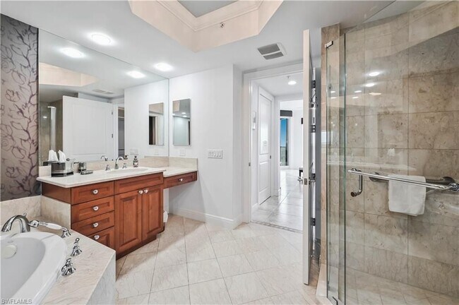 Building Photo - 23850 Via Italia Cir