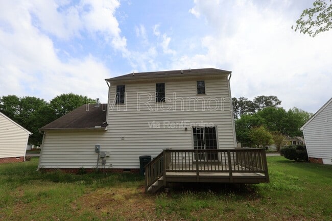Building Photo - 9824 Willow Glen Ct