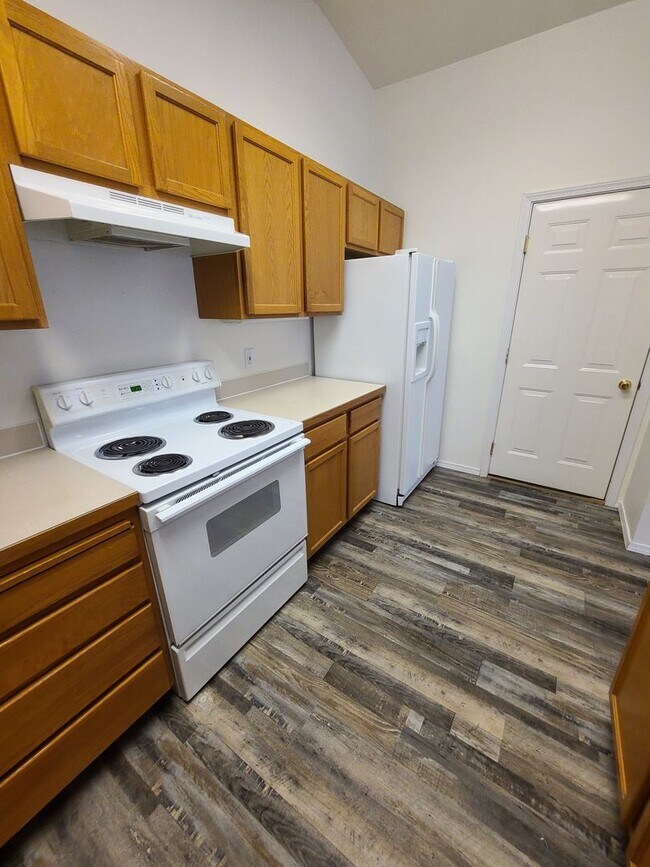 Building Photo - 4188 N Player Dr