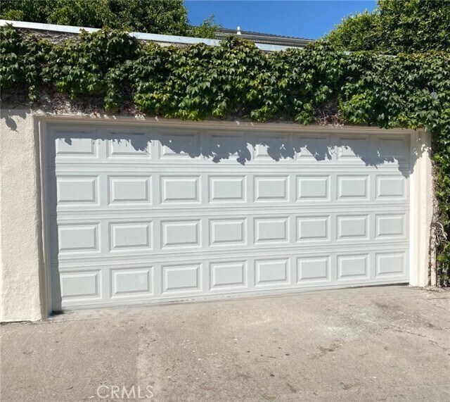 Building Photo - 5962 S San Vicente Blvd