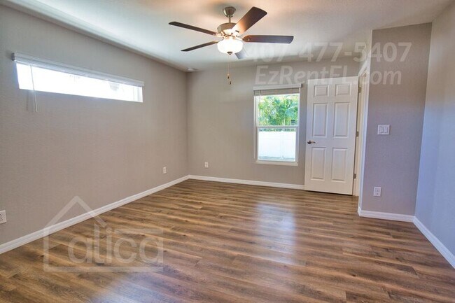 Building Photo - 5204 S San Mateo Dr