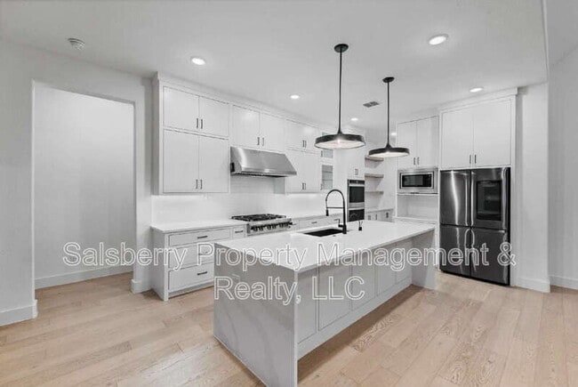 Building Photo - 1790 Coopers Hawk Dr