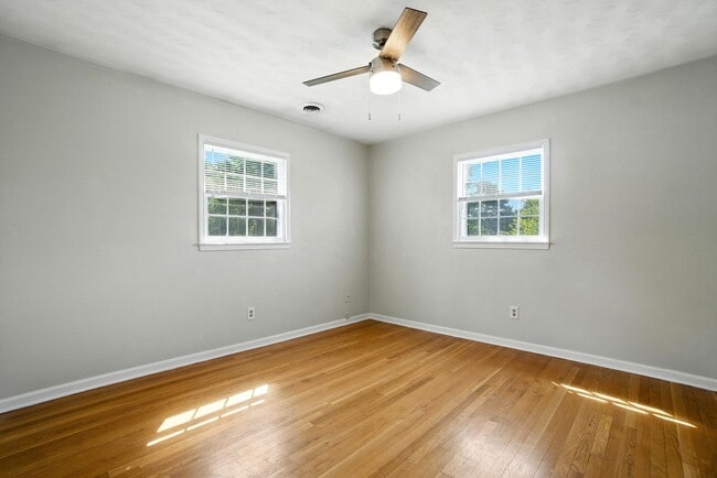 Building Photo - 24 Bohnert Dr