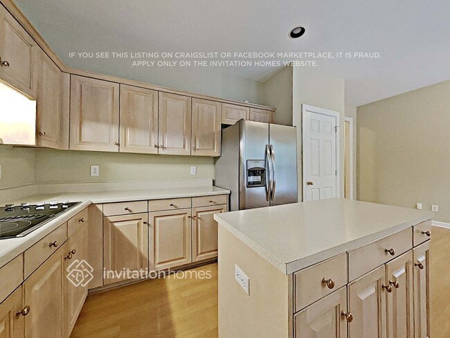 Building Photo - 9421 Arborview Ct