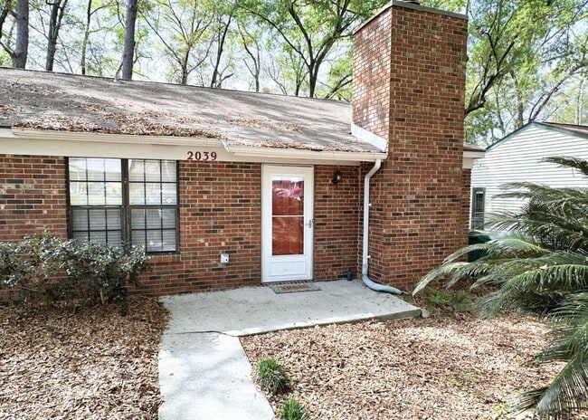 Primary Photo - 2039 Hanover Ct