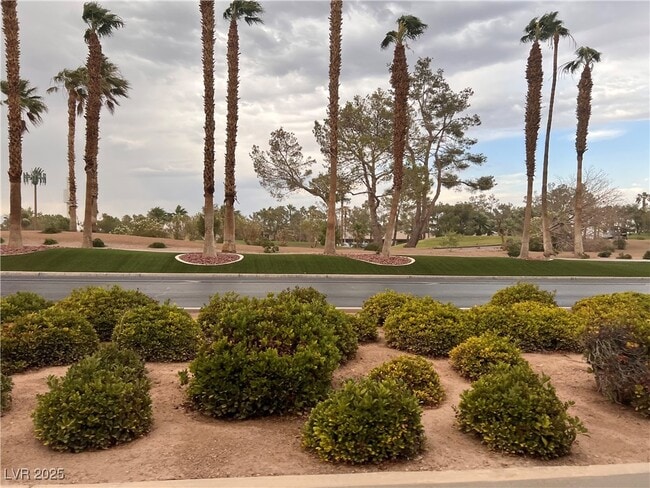 Building Photo - 316 Ladies Tee Ct