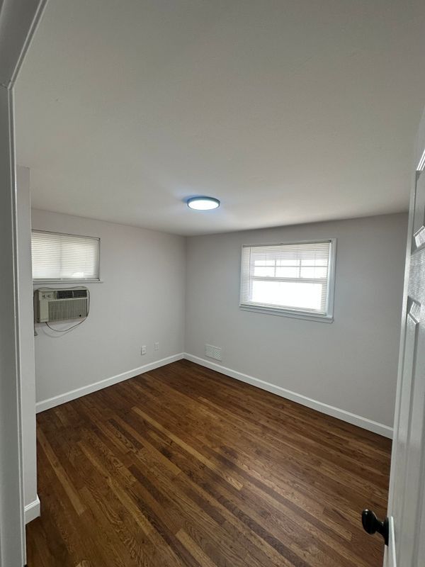 Building Photo - 3 Fury Dr