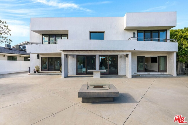 Building Photo - 11470 Dona Evita Dr