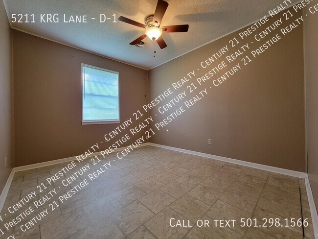 Building Photo - 5211 Krg Ln