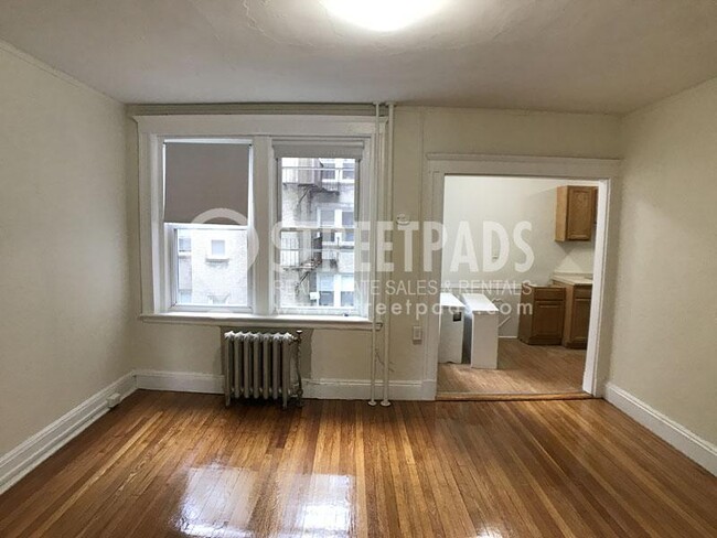 Building Photo - 1 bedroom in Boston MA 02215