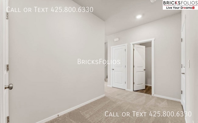 Building Photo - 4205 Pronghorn Pl