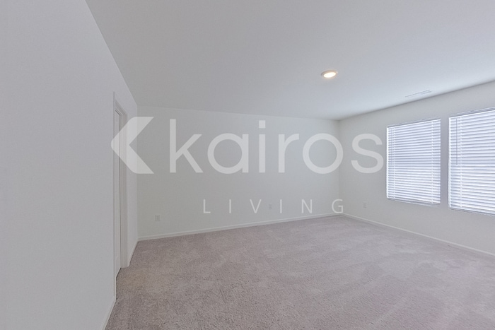 Building Photo - 273 Gaston Cir