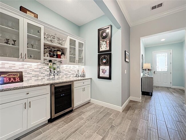 Building Photo - 2244 Antilles Club Dr