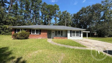 Building Photo - RATE DROP ALERT (was $2000/month) and FALL...