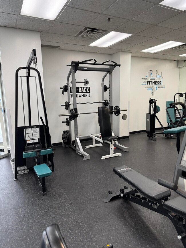 Building Photo - 1660 N Prospect Ave