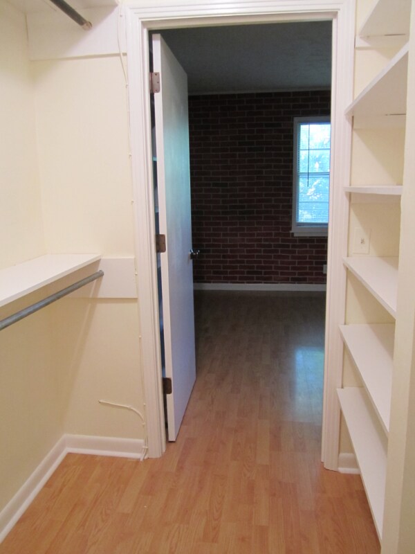 Building Photo - 2929 Selena Dr